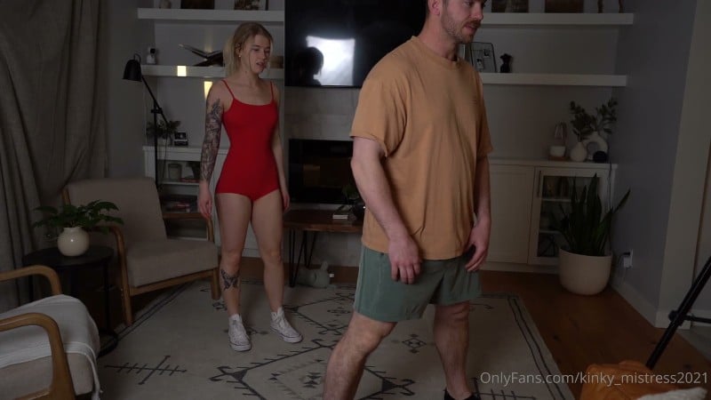 Sofia s - Red Dread Ballbusting 4