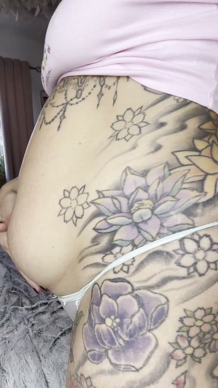 Yourhikerbabe - Vore Babysitter Eats And Digests You 4