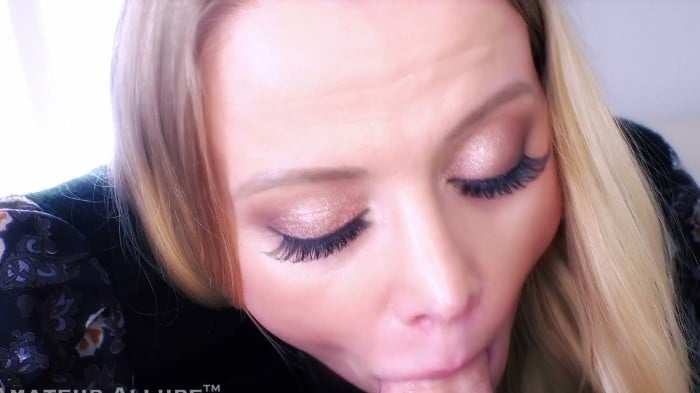 [AmateurAllure] Amateur Allure Welcomes Phoebe Kalib And Paris White Giving Amazing Blowjobs And Swallowing Cum (2024.10.04) [1080p] 5