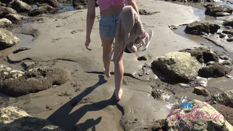 ATKGirlfriends 26/03/10 Julia James Paradise Cove 1 4k 2