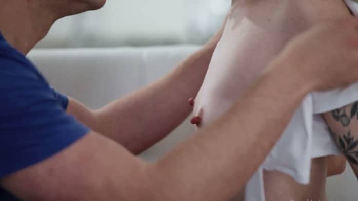 [RealityJunkies] Tess Thompson - Deep Family Bonds (26.03.13) [720p] 2