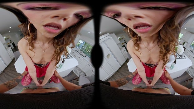 [Dezyred.Com] Xxlayna Marie - Fuck Me If You Can (juicy Blowjob) (8192x4096p / 8k + Funscript) 5