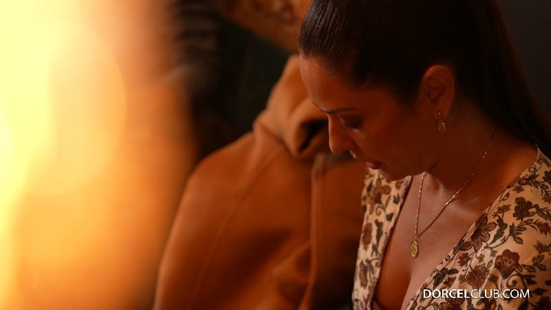 DorcelClub 25/12/01 Making-Of M I L F S 3 4k 5