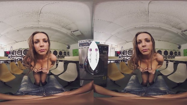 [VR Bangers] Abigail Mac - Extra Load (2018-03-03) [2160p] 18