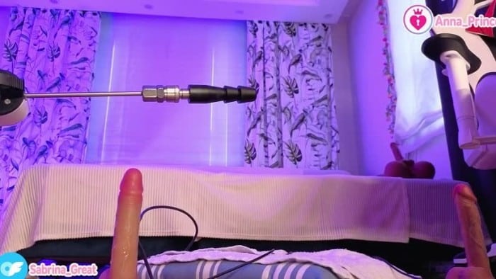 Gangbang Show With Dildos 5