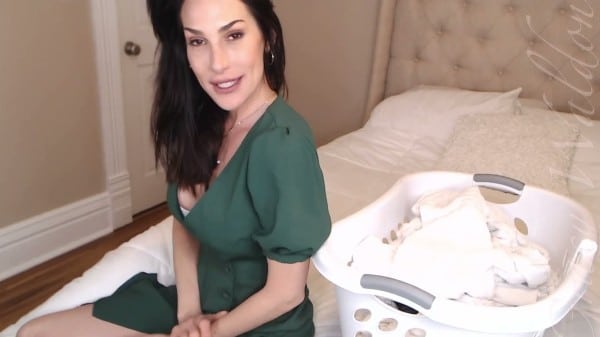 Gracy Waldon - Helping My Stepson [1080p] 1