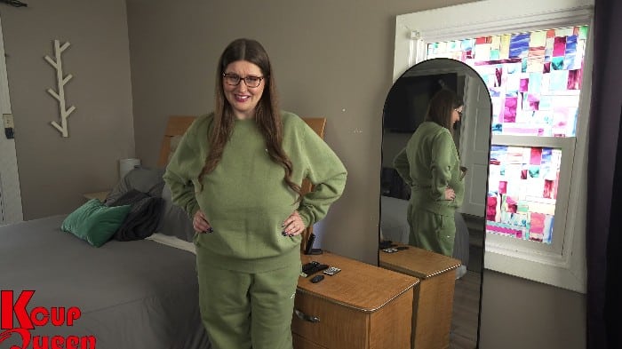 [ManyVids] Kcupqueen My House My Rules 4k 2