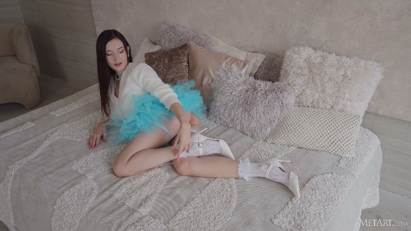 MetArt 26/03/15 Britney Dutch First Desires 2 4k 15