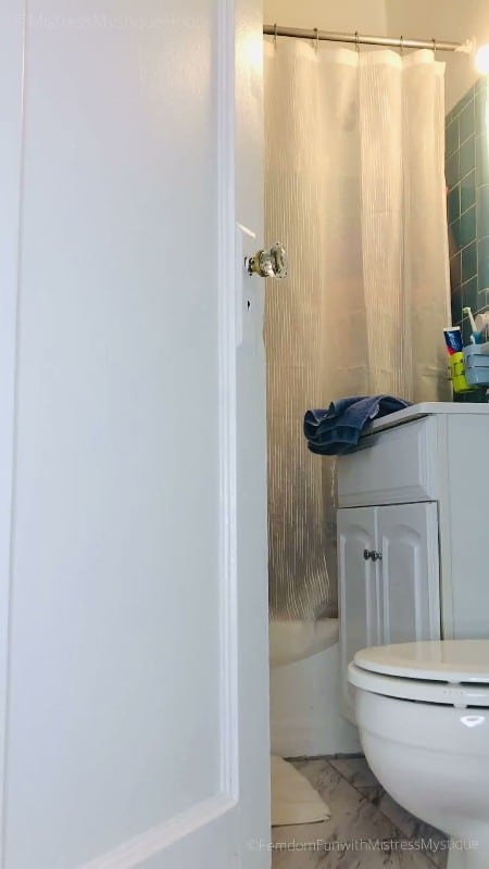 mistressmystique - Shower Sex Cuckolding 1