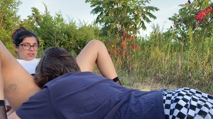 [Onlyfans-Lilrach] Ava Taylor - Outdoors Sex [1080p] 2