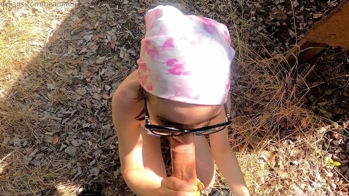 [OnlyFans] Beamititik Beth - Would Youe For A Swim With Me 2