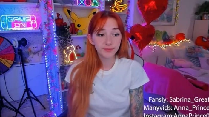 Pov You Gift Me An Iphone 2