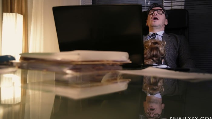 [SinfulXXX] What Happens In The Office Ii - Part 1 - Miss Sally (2026-03-20) [2160p]. 18