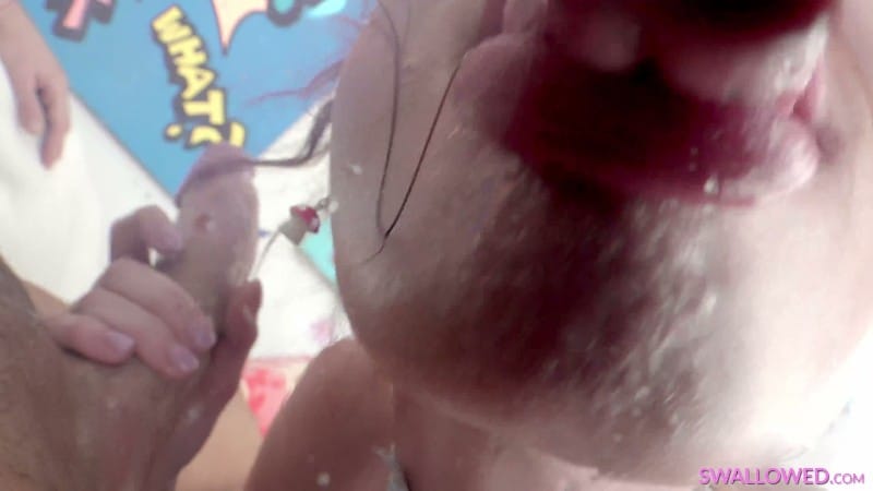 Swallowed 26/03/16 Shrooms Q 4k 3