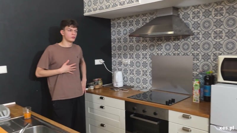 XES 26/01/08 Nela Decker BTS POLISH FullHD 3