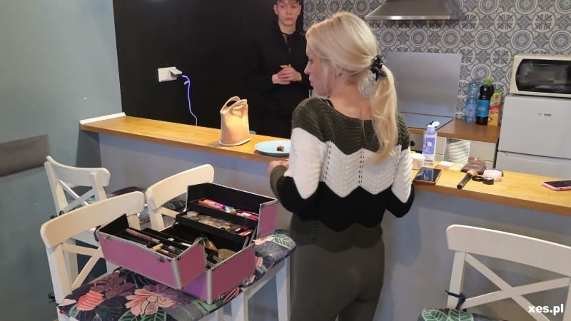 XES 26/01/08 Nela Decker BTS POLISH FullHD 1