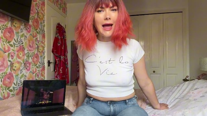 Yourhikerbabe - The Future Belongs To Bbc 4