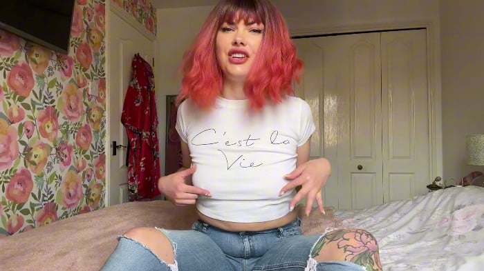 Yourhikerbabe - The Future Belongs To Bbc 1