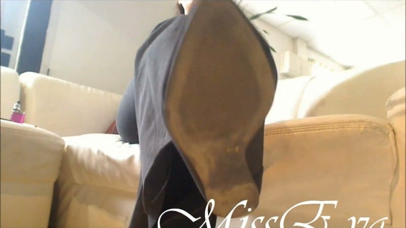 Miss Eva FRENCH - Humiliations cocu pieds sales Clip en fran ais 2