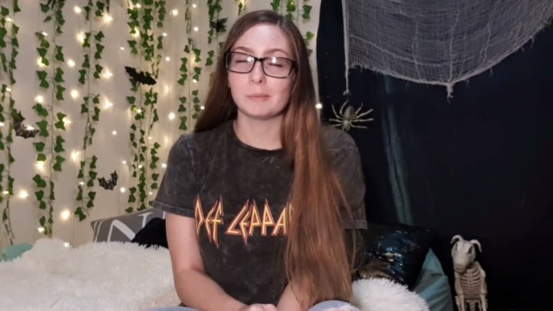 Nicole Nabors - Mom Catches You - Part 1 4