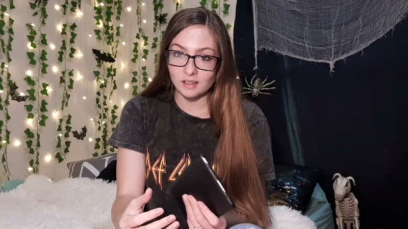 Nicole Nabors - Mom Catches You - Part 1 5