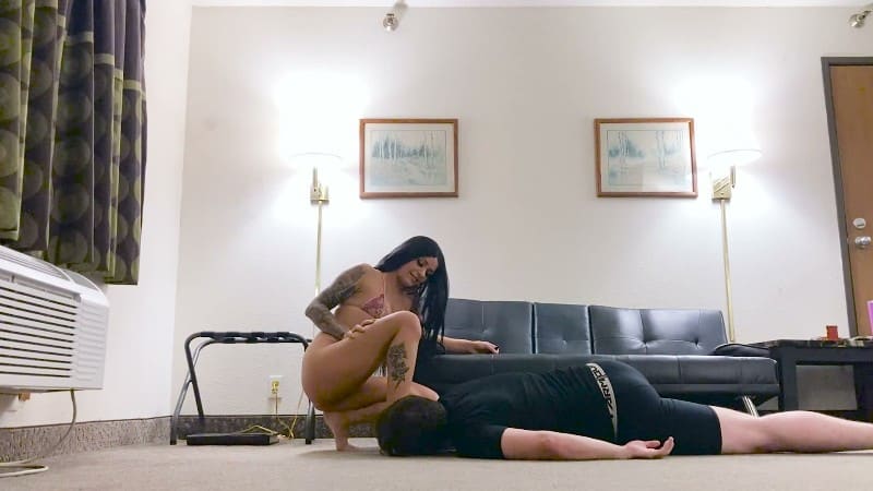 ONLYBALLKICKING - Ballbusting Extraordinaire 5