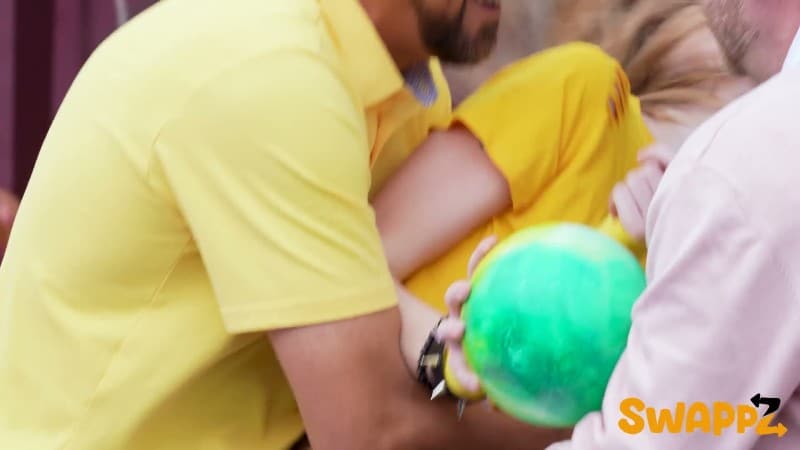 [DaughterSwap | TeamSkeet] 26/04/02 Britt Blair And Della Cate FullHD 1